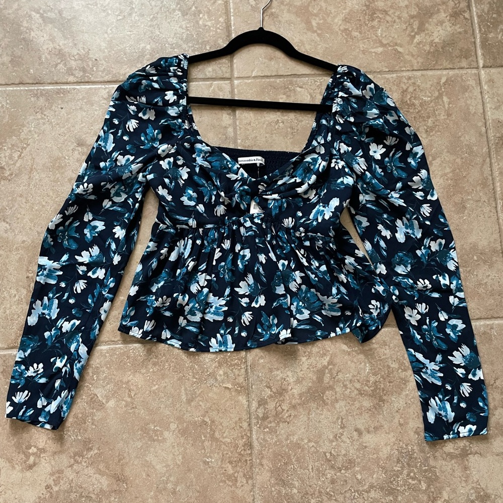 Abercrombie & Fitch Long Sleeve Sheer Twist-Front Top